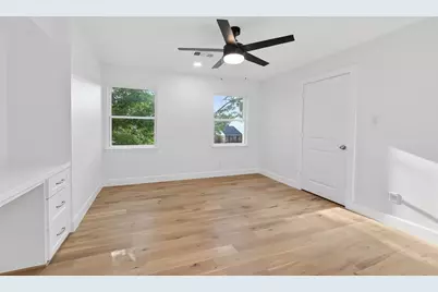 2734 Triway Lane, Houston, TX 77043 - Photo 30