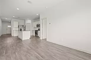1702 Plantation Pl, Baytown, TX 77523 - Photo 8