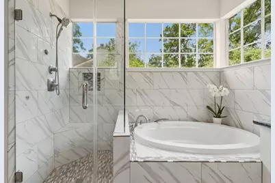 11 Winter Wheat Place, The Woodlands, TX 77381 - Photo 18