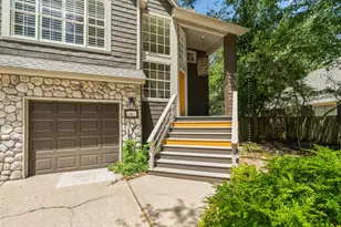 11 Winter Wheat Pl, The Woodlands, TX 77381 - Photo 2