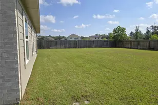 18519 Lilliput Ln, Woodbranch, TX 77357 - Photo 18