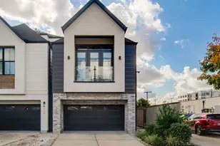 110 E 23rd St, Houston, TX 77008 - Photo 1