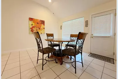 3823 Canton, Pearland, TX 77584 - Photo 8
