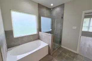 5210 Enyart St, Houston, TX 77021 - Photo 8