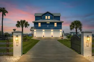 7220 Ave N 1/2, Galveston, TX 77551 - Photo 2