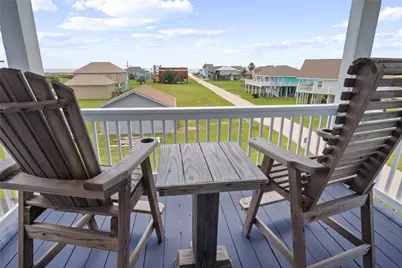892 Melody Lane, Crystal Beach, TX 77650 - Photo 38
