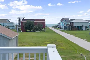 892 Melody Ln, Crystal Beach, TX 77650 - Photo 42