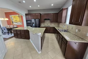 8020 Pagosa Springs Dr, Houston, TX 77040 - Photo 2