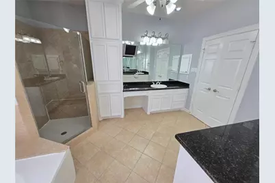 8020 Pagosa Springs Drive, Houston, TX 77040 - Photo 12