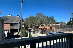 2829 Timmons Ln, Houston, TX 77027 - Photo 14