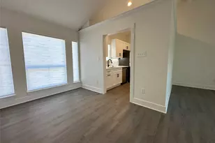 2829 Timmons Ln, Houston, TX 77027 - Photo 4