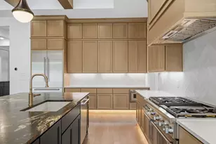3615 Newcastle Dr, Houston, TX 77027 - Photo 18