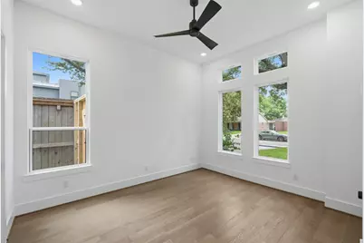 3615 Newcastle Drive, Houston, TX 77027 - Photo 24