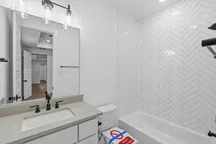 3615 Newcastle Dr, Houston, TX 77027 - Photo 36