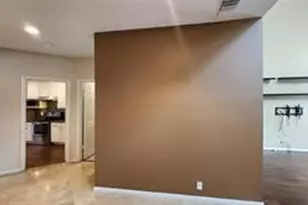 2616 Bering Dr, Houston, TX 77057 - Photo 2