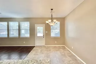 19 Blue Creek Pl, The Woodlands, TX 77382 - Photo 14