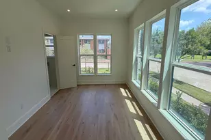 1601 Bonnie Brae St, Houston, TX 77006 - Photo 16