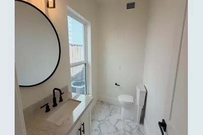 1601 Bonnie Brae Street, Houston, TX 77006 - Photo 22