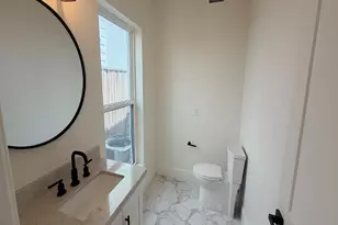 1601 Bonnie Brae St, Houston, TX 77006 - Photo 22