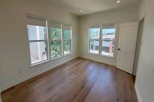 1601 Bonnie Brae St, Houston, TX 77006 - Photo 18