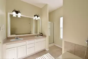 21335 Sweet Grass Ln, Tomball, TX 77375 - Photo 12