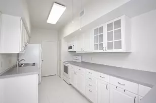 2425 Underwood St, Houston, TX 77030 - Photo 10