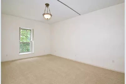 2425 Underwood Street #346, Houston, TX 77030 - Photo 6