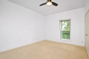 2425 Underwood St, Houston, TX 77030 - Photo 8