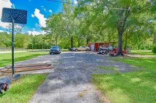 135 Kilmer St, Vidor, TX 77662 - Photo 20