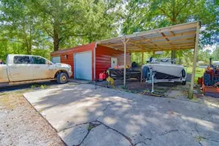 135 Kilmer St, Vidor, TX 77662 - Photo 18