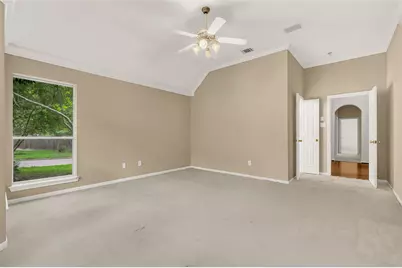 19 S Scarlet Elm Court, The Woodlands, TX 77382 - Photo 28