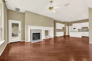 19 S Scarlet Elm Ct, The Woodlands, TX 77382 - Photo 26