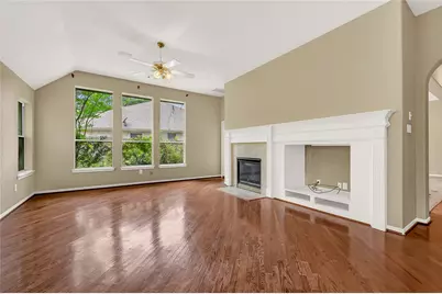 19 S Scarlet Elm Court, The Woodlands, TX 77382 - Photo 46