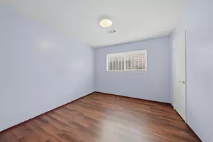 7015 Pella Dr, Houston, TX 77036 - Photo 28