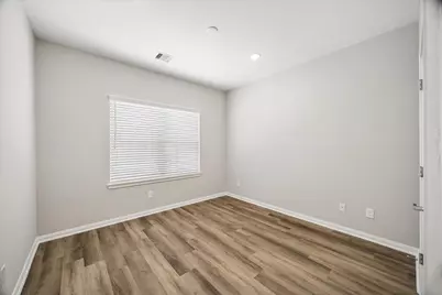 208 Clark Meadows Lane, Houston, TX 77076 - Photo 16