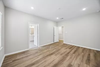 208 Clark Meadows Lane, Houston, TX 77076 - Photo 12