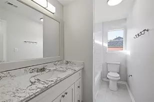 3209 Continental Dr, Missouri City, TX 77459 - Photo 14