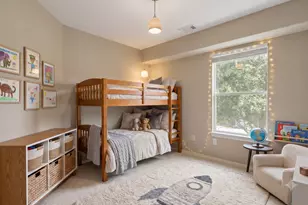 51 E Stedhill Loop, The Woodlands, TX 77384 - Photo 18