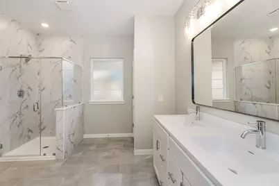 9910 Clark Road #B, Houston, TX 77076 - Photo 12