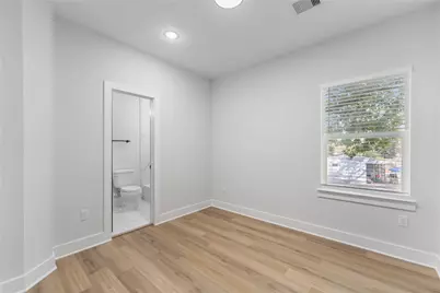 6909 S Hall Street #B, Houston, TX 77028 - Photo 16