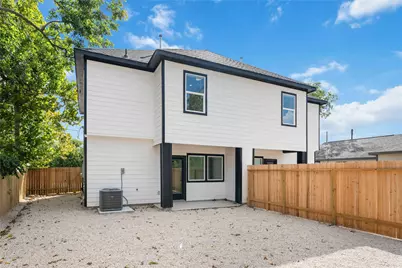 6909 S Hall Street #B, Houston, TX 77028 - Photo 18