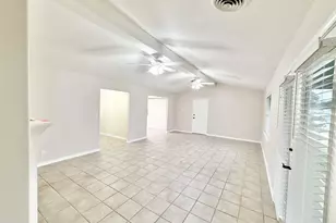 1206 Kent St, Sweeny, TX 77480 - Photo 8