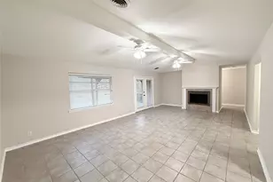 1206 Kent St, Sweeny, TX 77480 - Photo 10