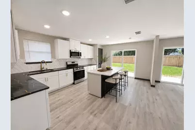 10007 Misty Trail, Houston, TX 77088 - Photo 10