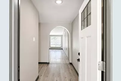 10007 Misty Trail, Houston, TX 77088 - Photo 2