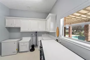 118 Hillsborough Dr W, Montgomery, TX 77356 - Photo 20