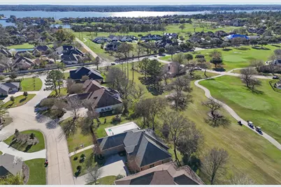 118 Hillsborough Drive W, Montgomery, TX 77356 - Photo 46