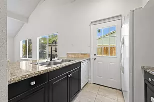 4218 Bunting Meadow Ct, Katy, TX 77449 - Photo 8