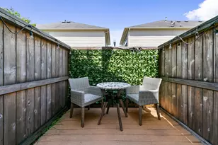 1759 Aden Dr, Houston, TX 77003 - Photo 14