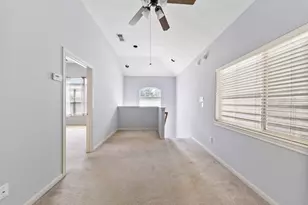 1759 Aden Dr, Houston, TX 77003 - Photo 6